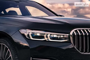 Адаптивні Х-образні лазерні фари BMW Laserlight